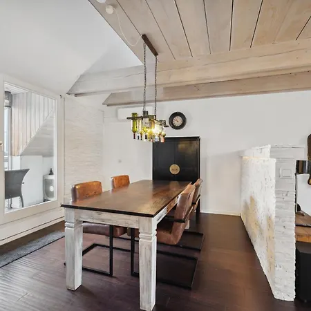 Apartamento Exquis Maisonette Design Jacob I Stadtmitte I Klimaanlage I Balkon I 2 Parkplaetze I Netflix