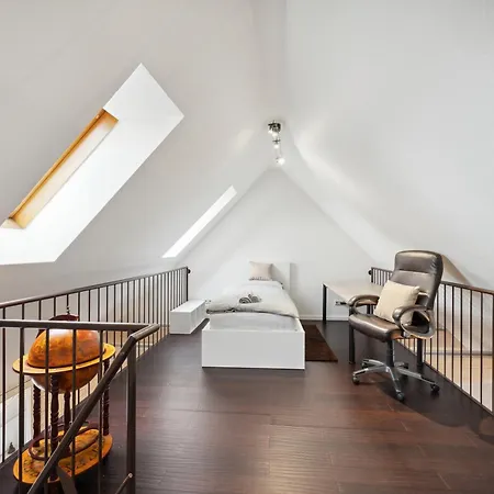 아파트 Exquis Maisonette Design Jacob I Stadtmitte I Klimaanlage I Balkon I 2 Parkplaetze I Netflix